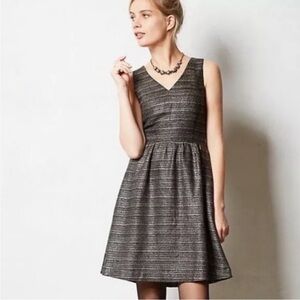 ANTHROPOLOGIE Moulinette Soeurs
Brown Glissade Fit-and-Flare Dress, Size 6